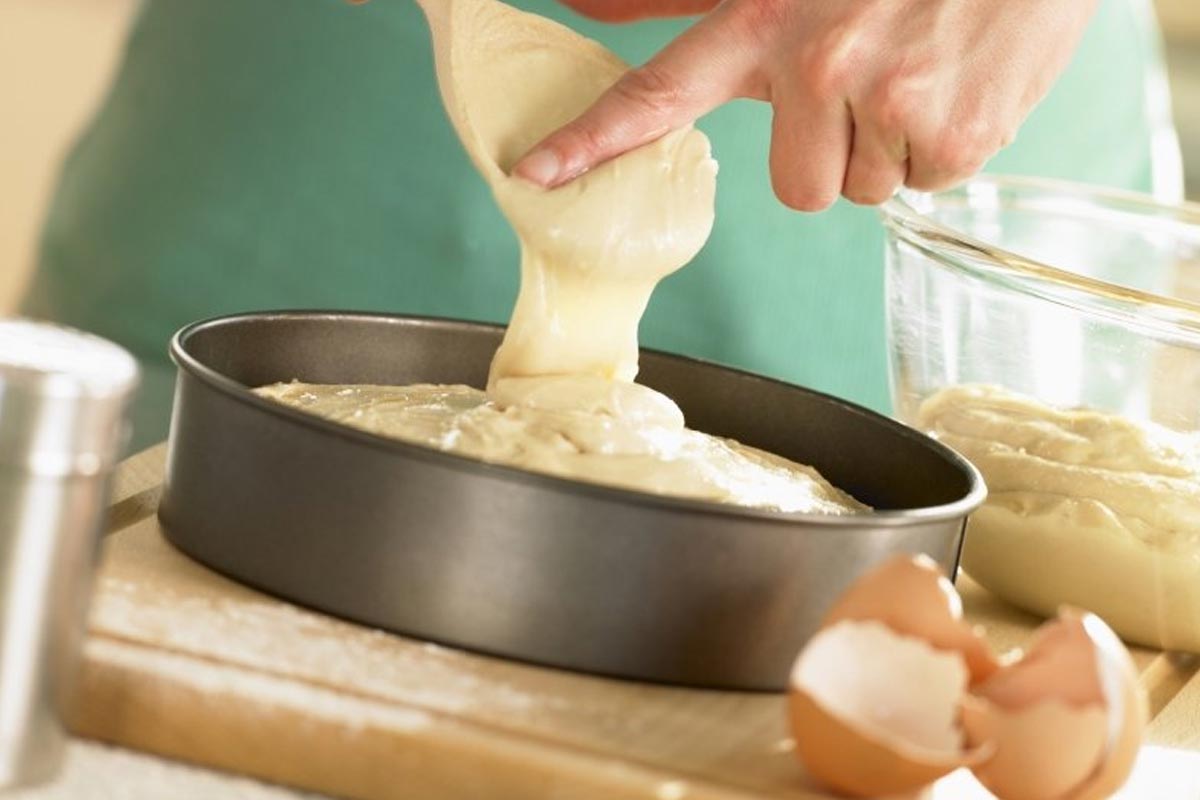 выпечка с мясом из слоеного теста