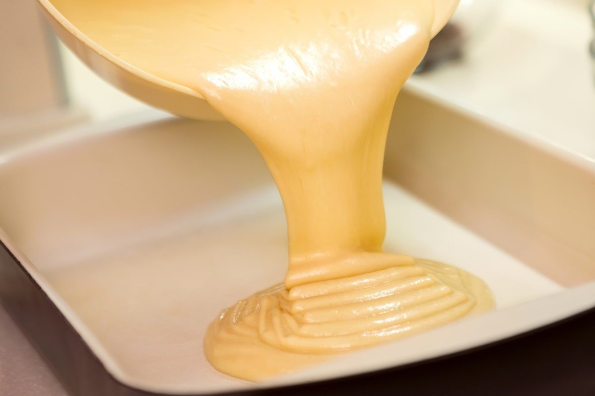 французская шарлотка с карамелью