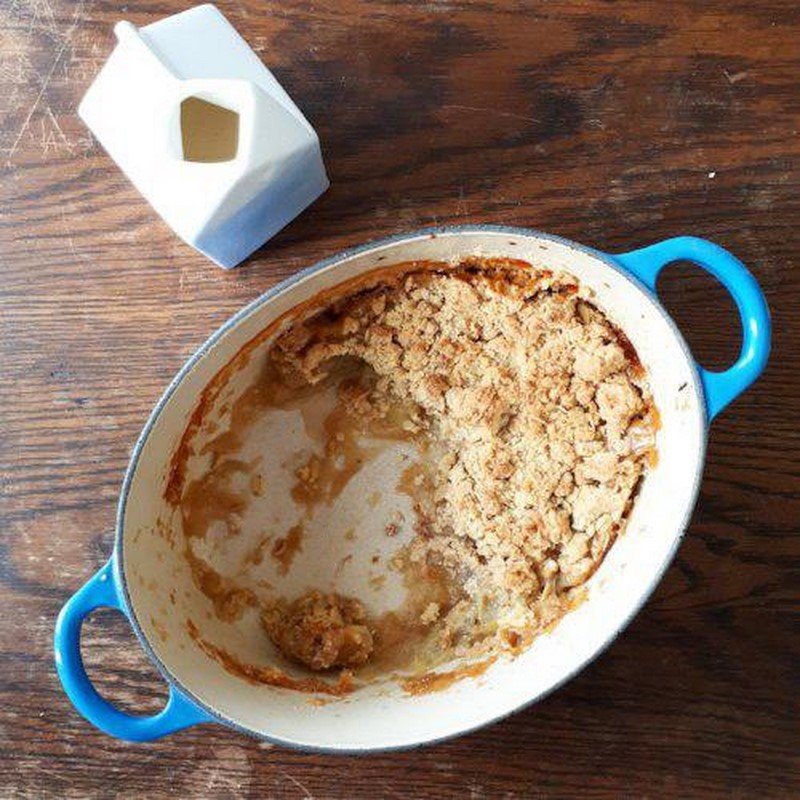 яблочный крамбл