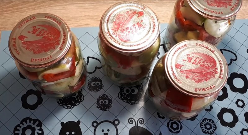 маринованные яблоки с перцем