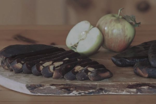 Как приготовить яблочный сыр