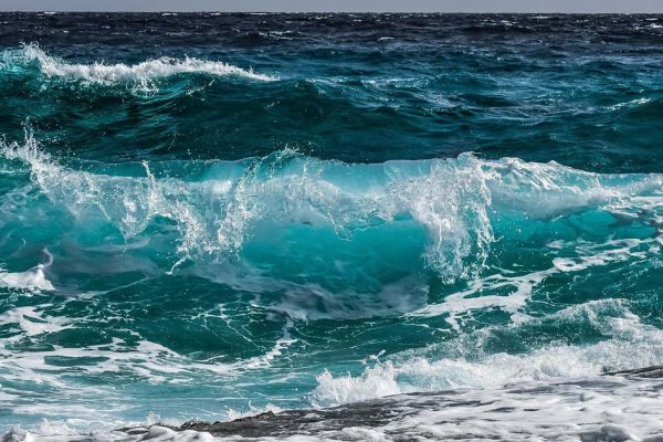 Учитель географии приосанился и спросил, какое море не имеет берегов