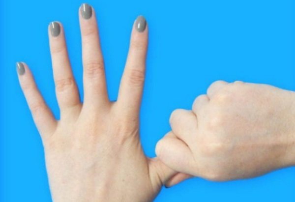 массирование большого пальца