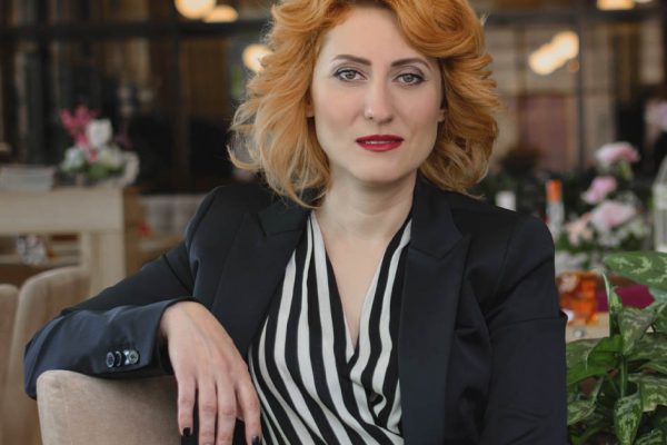 Когда наступает возраст, в котором даме уже не требуются мужчины