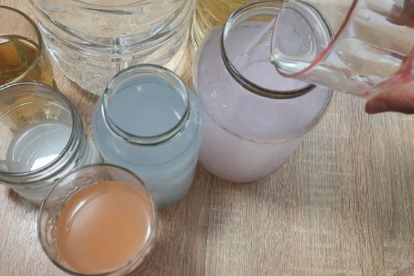 Юный Пуассон решил задачу с переливанием играючи, а взрослые доктора наук не могут