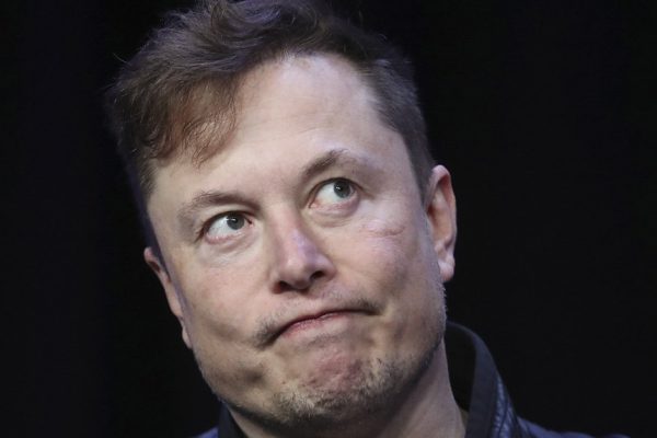 Загадка, которую Илон Маск хитро предлагает решить при приеме на работу в Tesla