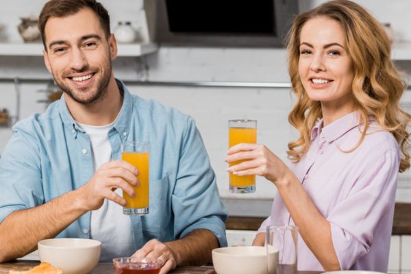 Сколько времени нужно жене, чтобы выпить трехлитровую банку сока в одиночку