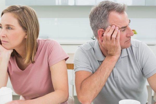 Из-за тонких стен я постоянно слышу ссоры соседей, но недавно я узнала о них кое-что шокирующее