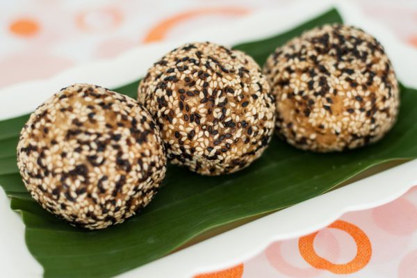 Thailand dessert, sesame balls was cooking in Thai street market