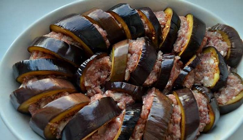 баклажаны с фаршем