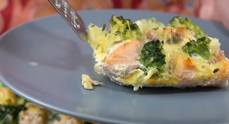 запеканка с лососем