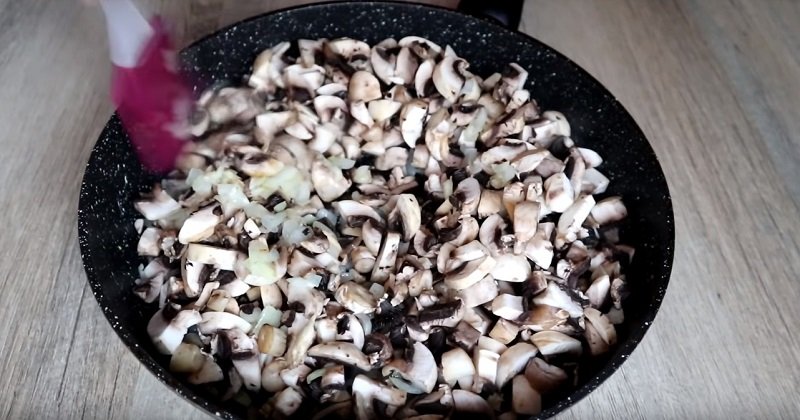 картофельная запеканка с грибами