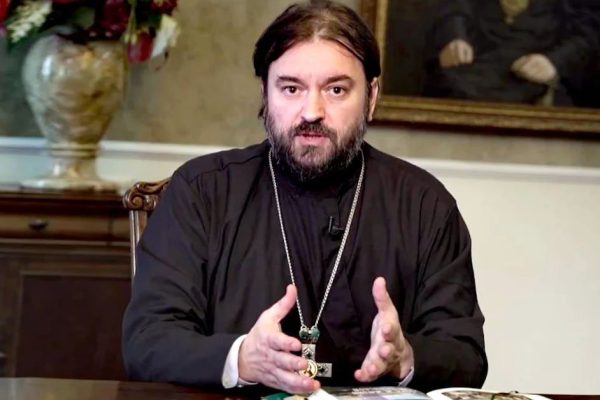 Толкование Андрея Ткачева известной строчки «подставь левую щеку»