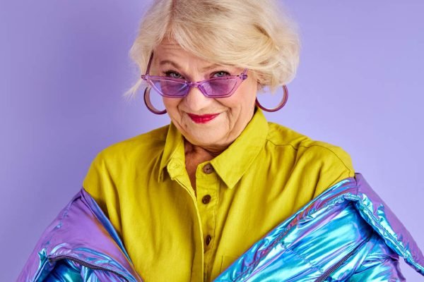 Неочевидные признаки, выдающие завистливого человека, который втайне тебя ненавидит