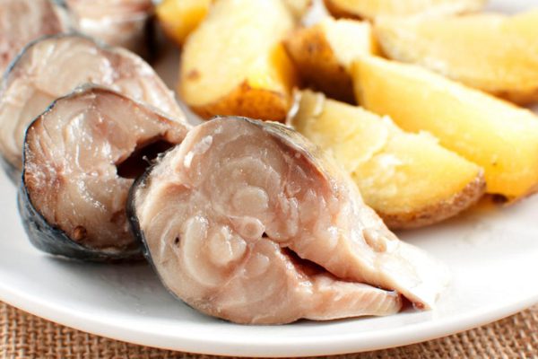 Как засолить скумбрию в домашних условиях