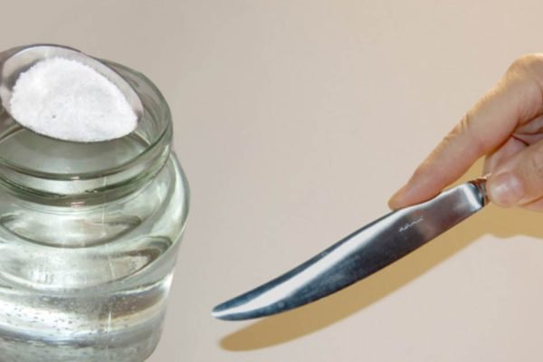 В какой раствор окунуть нож, чтобы не вспоминать о заточке годами, станет острее бритвы