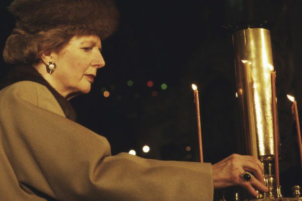 За что наши женщины обожают стиль Маргарет Тэтчер