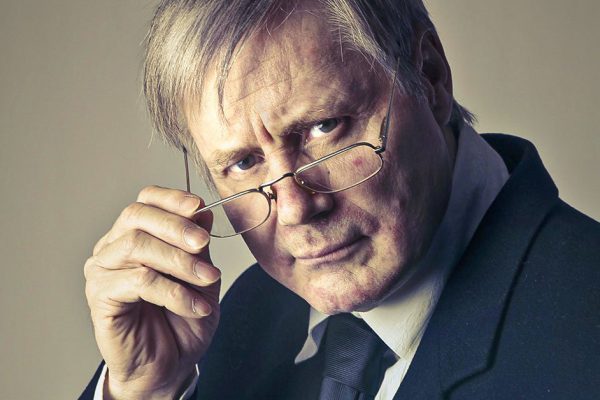 Банкир заставил больную жену взять на себя все долги и увез в глухой лес, но через неделю случилось неожиданное