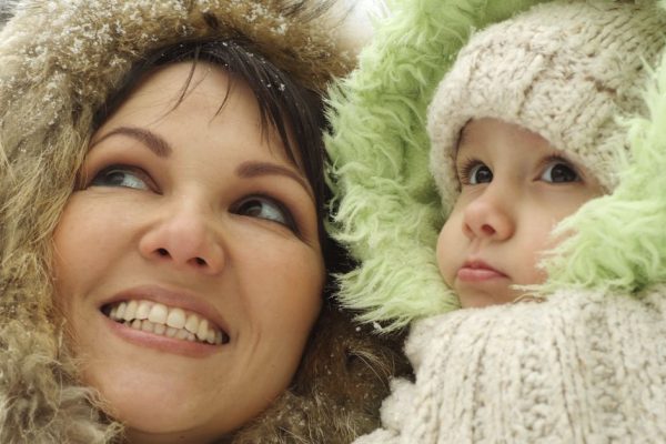 Раскаяние женщины, что не пустила ночевать подругу с детьми из-за грозного мужа