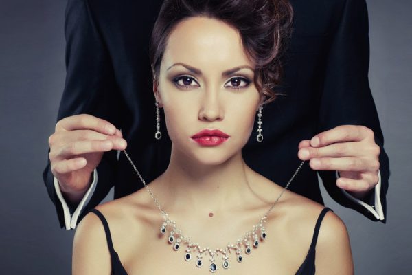 Эксперт объяснил, почему женщины с определенными именами притягивают мужчин больше остальных