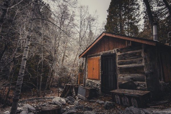 Сможешь ли ты за 5000 $ прожить месяц без мобильной связи, Интернета и телевизора