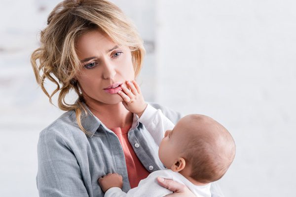 Что многодетные матери часто слышат в свой адрес и расстраиваются