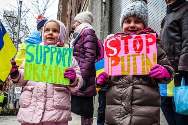 Душераздирающий пост Ирины Говорухи о людях, что не могут согреться после дней, проведенных в подвале