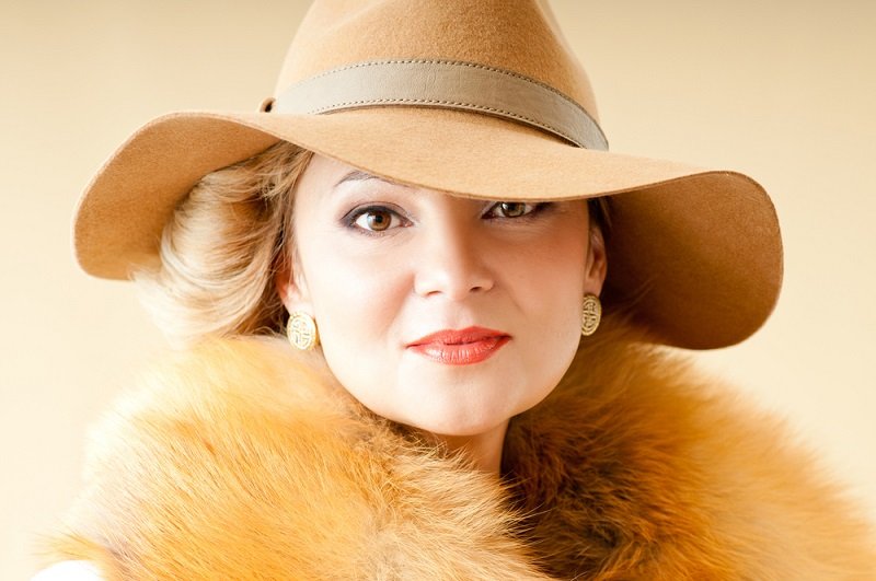 зимние женские образы