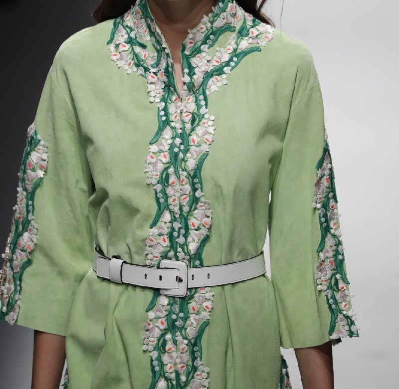 зимние женские образы